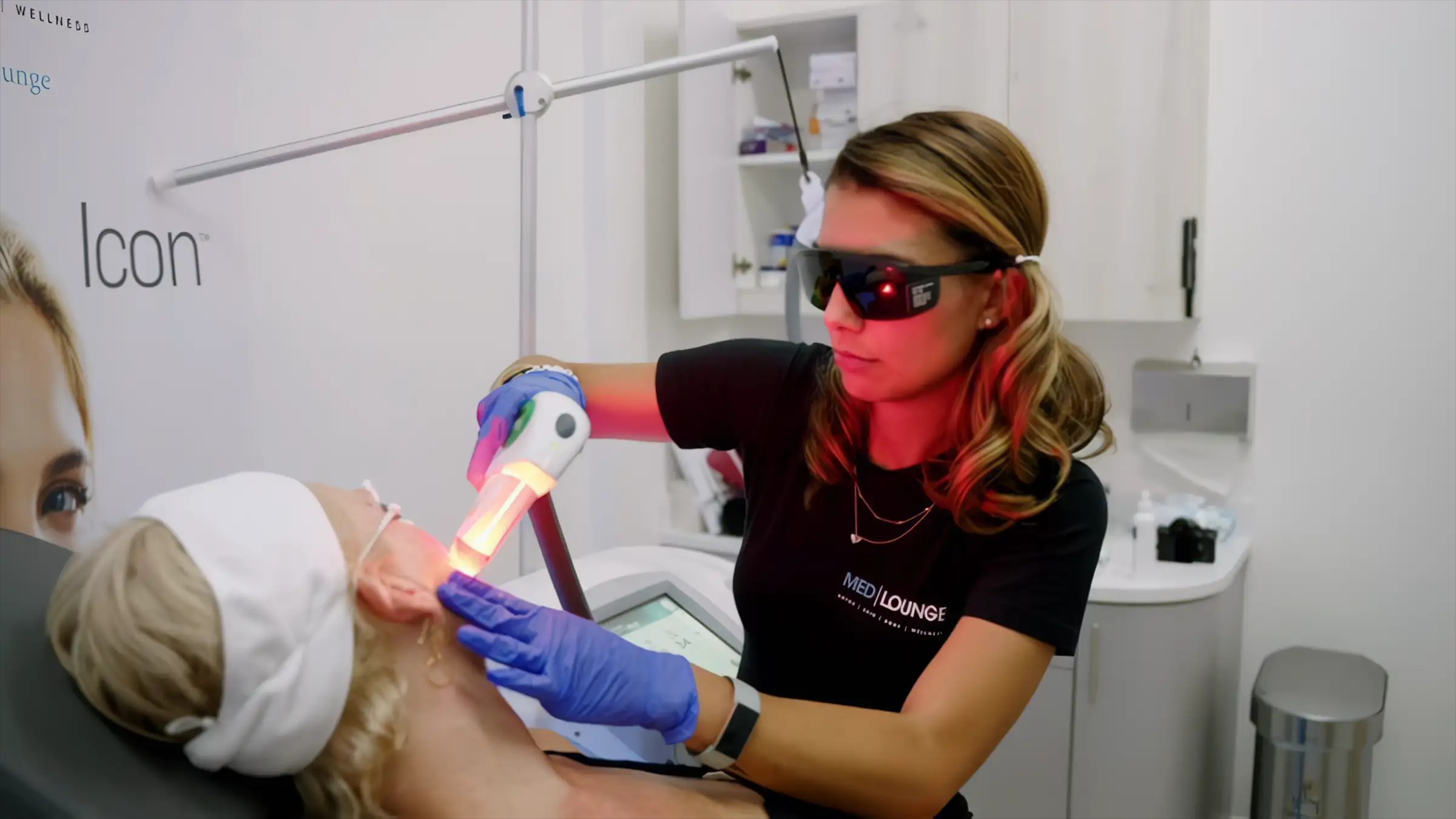 imgi_44_hero-slide06